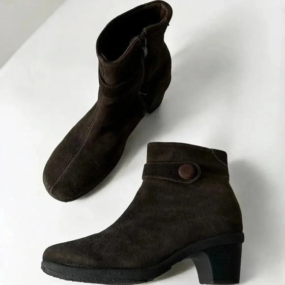 Vintage Henri Pierre Suede Leather Boots Warm Sherpa Fur lined size 8 - Picture 1 of 11